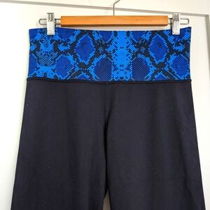 Vintage Lululemon bootleg pants size 6 tall